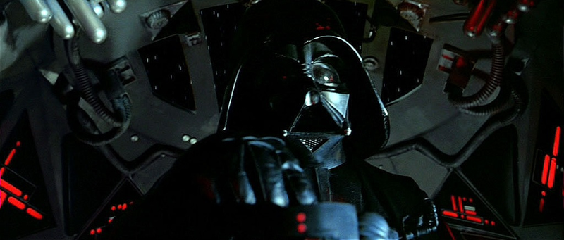 Illustration for article titled There's an Entirely New TIE Fighter and Droid in the New Star Wars Trailer UPDATED